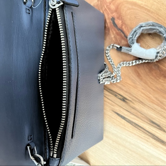 CALVIN KLEIN Wallet with shoulder Strap - Picture 4 of 7